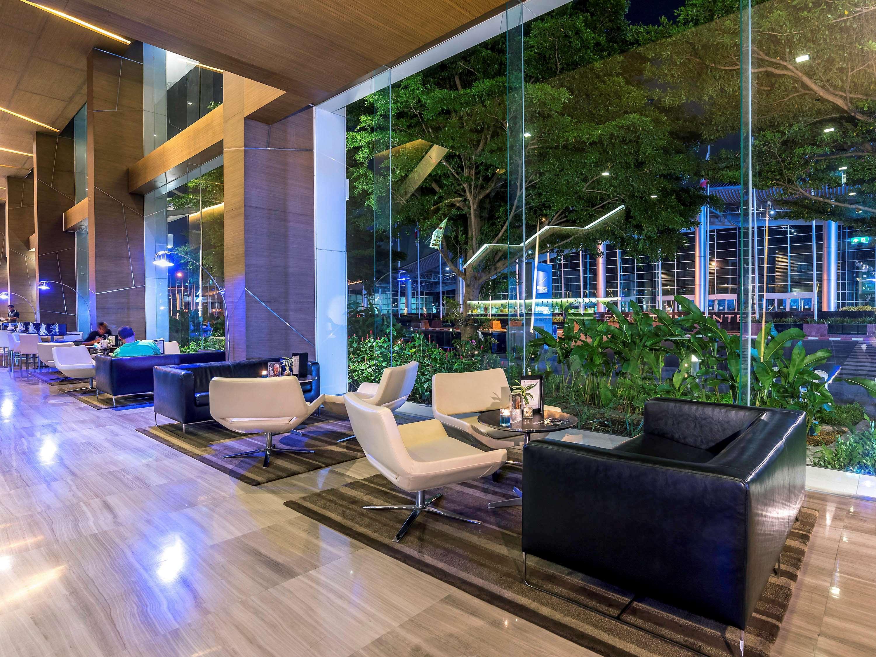 Novotel Bangkok Impact Нонтхабурі Екстер'єр фото