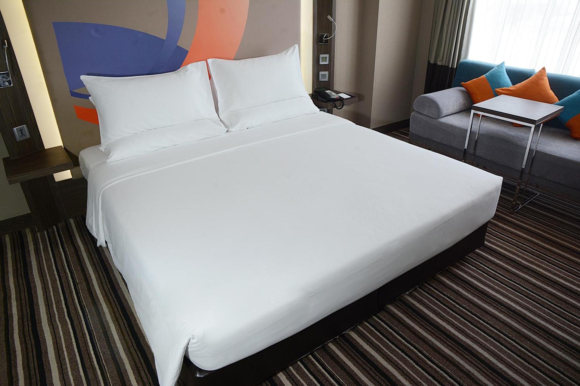 Novotel Bangkok Impact Нонтхабурі Номер фото